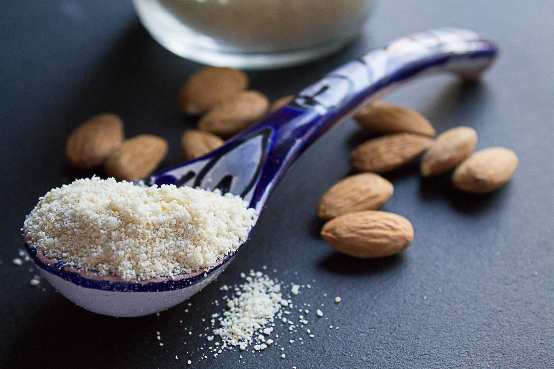 In this post, you will learn how to use almond pulp after making almond milk, and learn how to dehydrate raw almond pulp in the oven.
